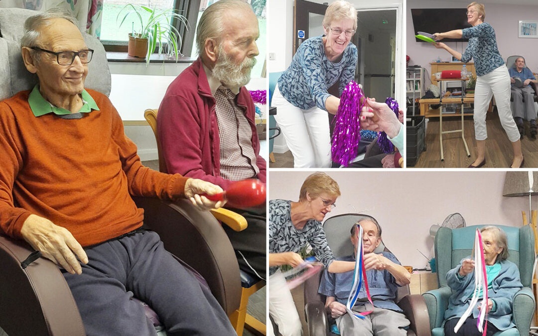 St Winifreds Care Home residents enjoy Music for Health with Stella